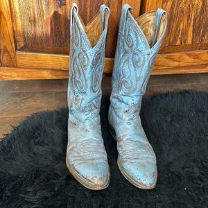 Tony Lama DISTRESSED Baby Blue Cowboy Boots🤠